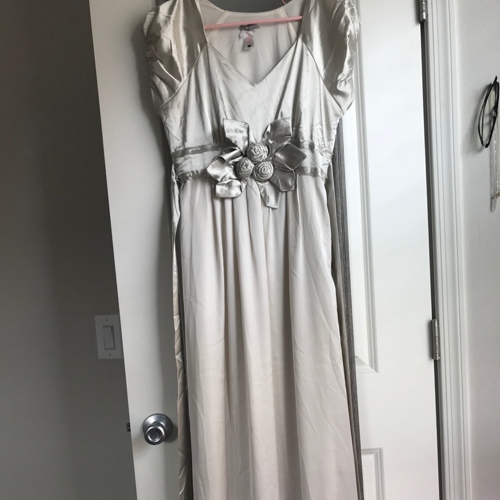 Elegant dress